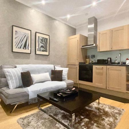 Luxury Apartment In Central London, Mida Vale Екстер'єр фото